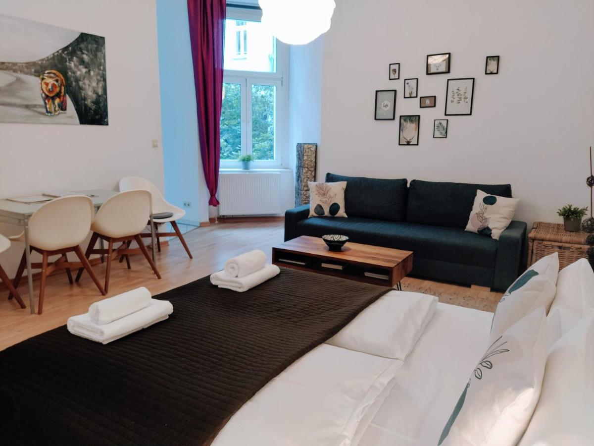 Quiet Studio Apartment In Prenzlauer Berg Near Mauerpark Berlin Exterior photo